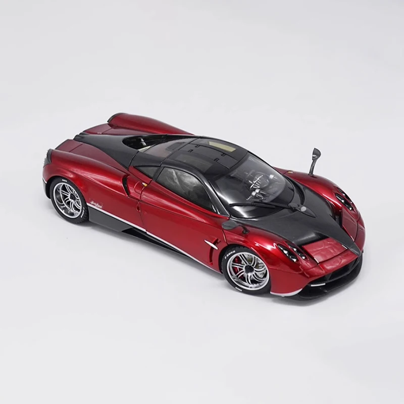 Diecast 1:18 Scale GTA Huayra Alloy Sports Car Model Finished Product Simulation Toy Collection Gift Static Model Ornament
Diecast 1:18 Scale GTA Huayra Alloy Sports Car Model Finished Product Simulation Toy Collection Gift Static Model Ornament