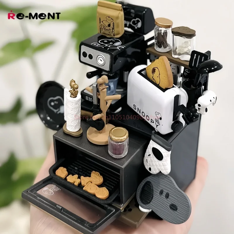 New Rement Genuine Peanuts Snoopy Black And White Kitchen Oven Cooking Utensils Miniature Blind Box Collectible Model Ornaments
New Rement Genuine Peanuts Snoopy Black And White Kitchen Oven Cooking Utensils Miniature Blind Box Collectible Model Ornaments