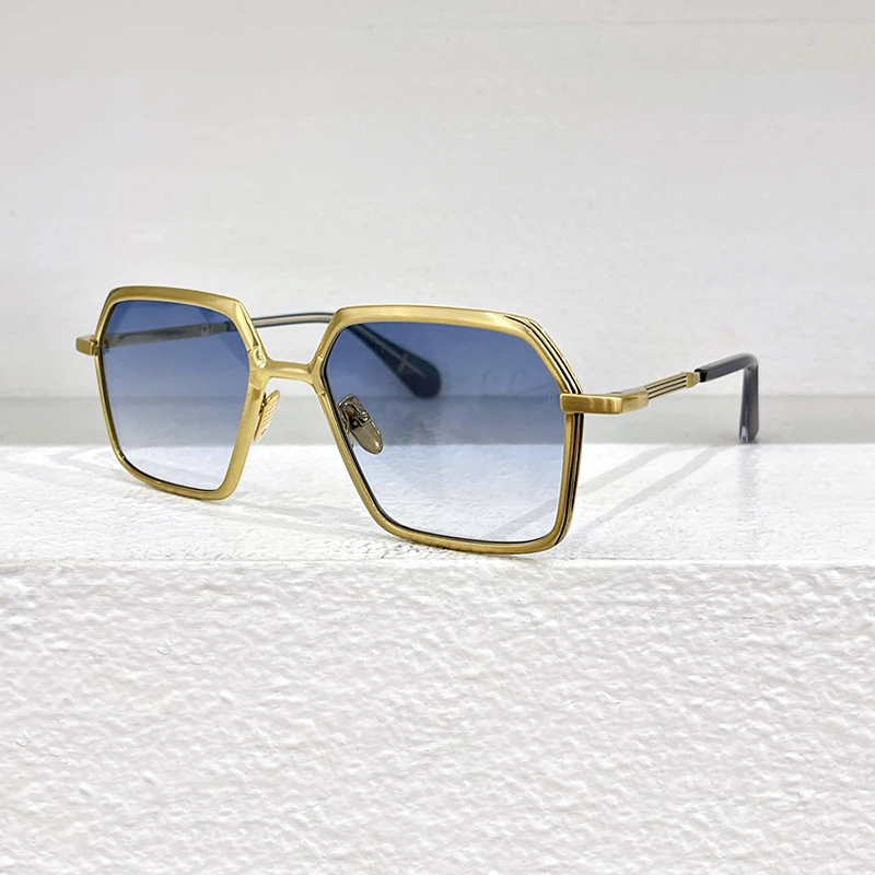Classic trend fashion designer Men's square top alloy women's outdoor driving travel UV400 sunglasses
Classic trend fashion designer Men's square top alloy women's outdoor driving travel UV400 sunglasses