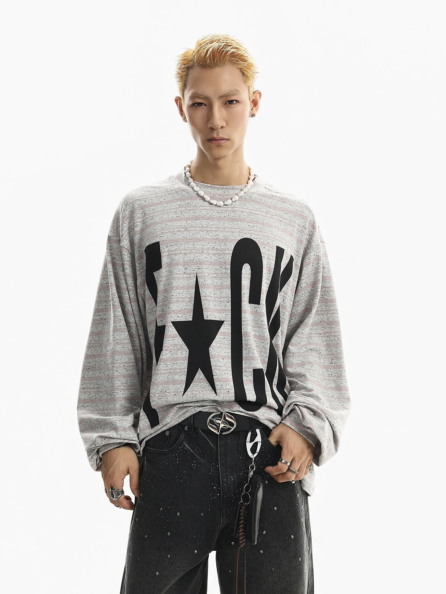 BETEBULE American Retro Printed Stripe Long Sleeve round Neck T-Shirt Men's Loose Lazy Top Spring Season Casual Wear
BETEBULE American Retro Printed Stripe Long Sleeve round Neck T-Shirt Men's Loose Lazy Top Spring Season Casual Wear