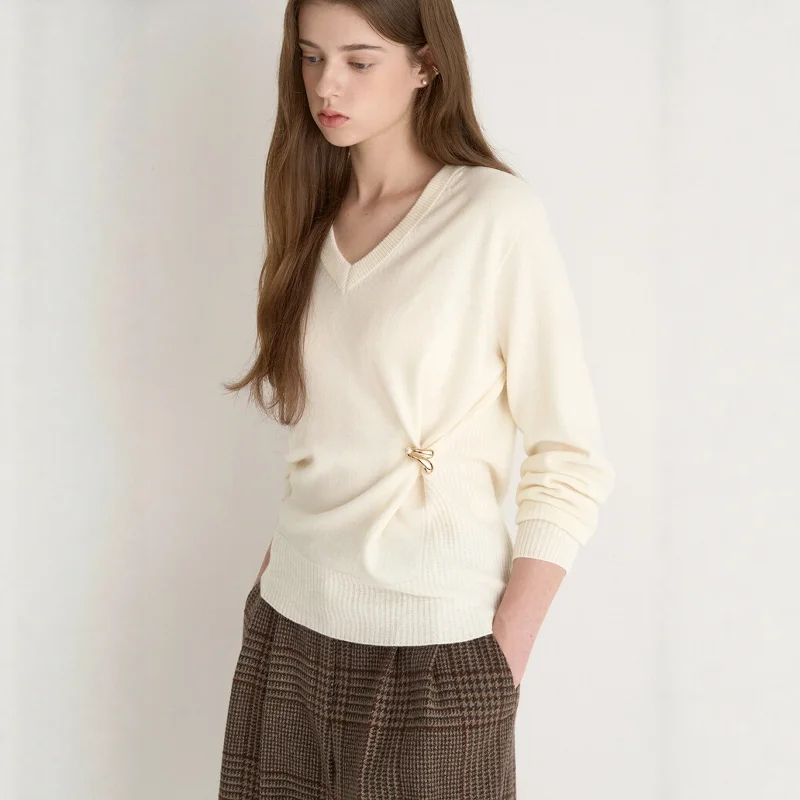 Простой трикотаж Sli V-Ne, однотонная внутренняя одежда, осенне-зимний теплый длинный женский свитер свека для поездок на работу, прямой крой
Простой трикотаж Sli V-Ne, однотонная внутренняя одежда, осенне-зимний теплый длинный женский свитер свека для поездок на работу, прямой крой