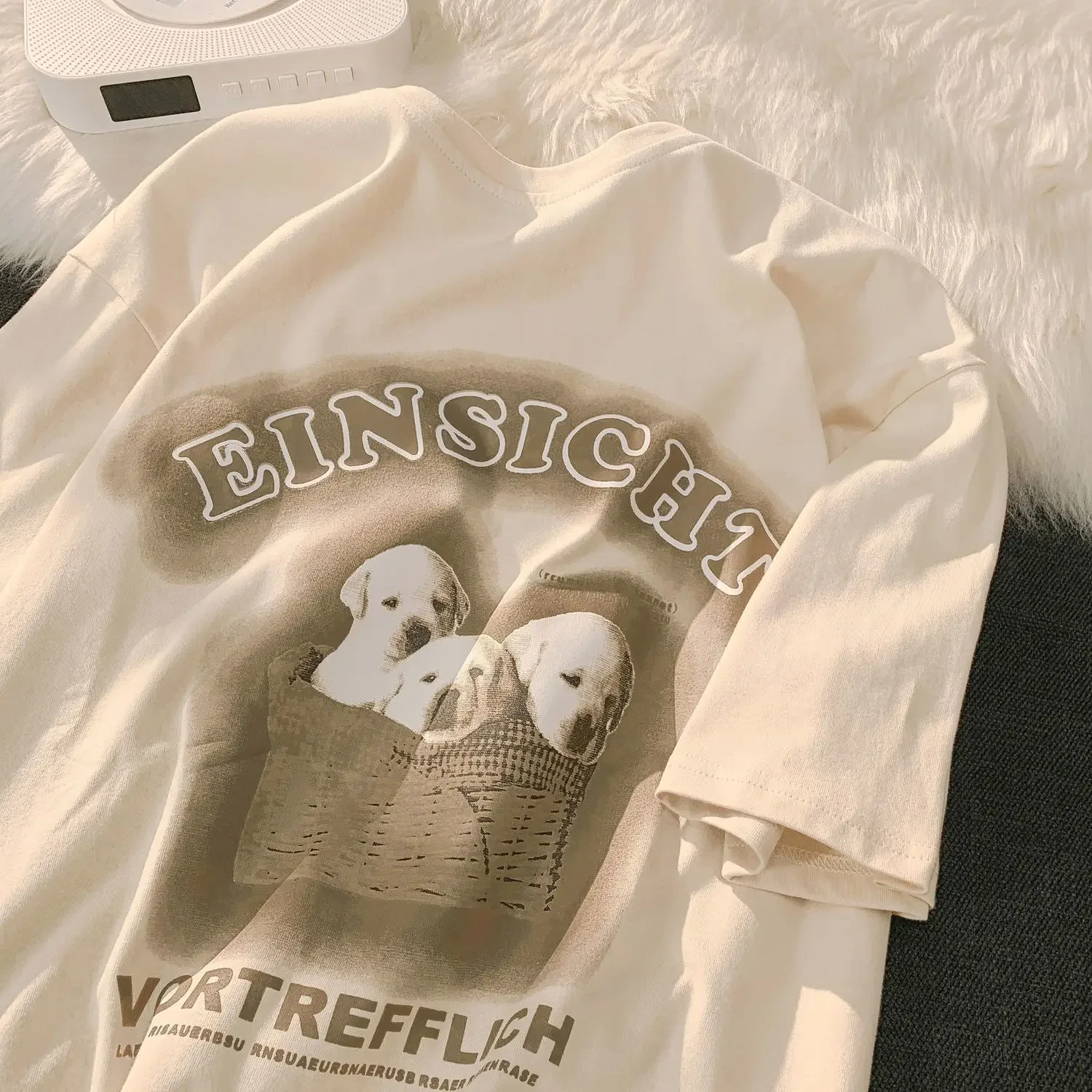 Men and Women' Retro American Funny Puppy Print T-Shirt Summer Relaxed Round Neck Short Sleeve Top Y2k Patterned Cothes Ins
Men and Women' Retro American Funny Puppy Print T-Shirt Summer Relaxed Round Neck Short Sleeve Top Y2k Patterned Cothes Ins