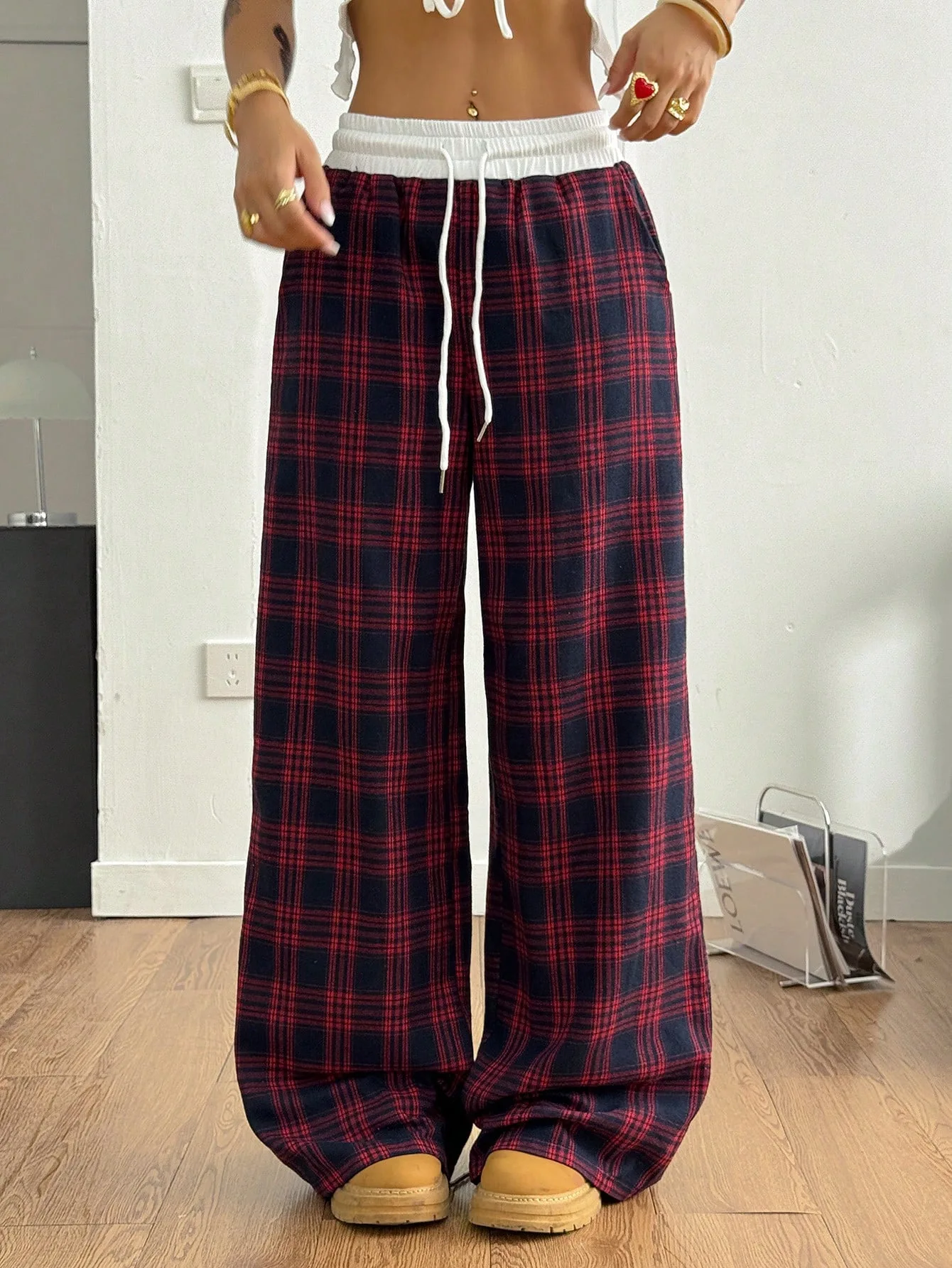 Women's Plaid Wide Leg Pants High Waist Drawstring Loose Casual Trousers Stylish Streetwear Pants For Daily Wear & Hangout
Women's Plaid Wide Leg Pants High Waist Drawstring Loose Casual Trousers Stylish Streetwear Pants For Daily Wear & Hangout