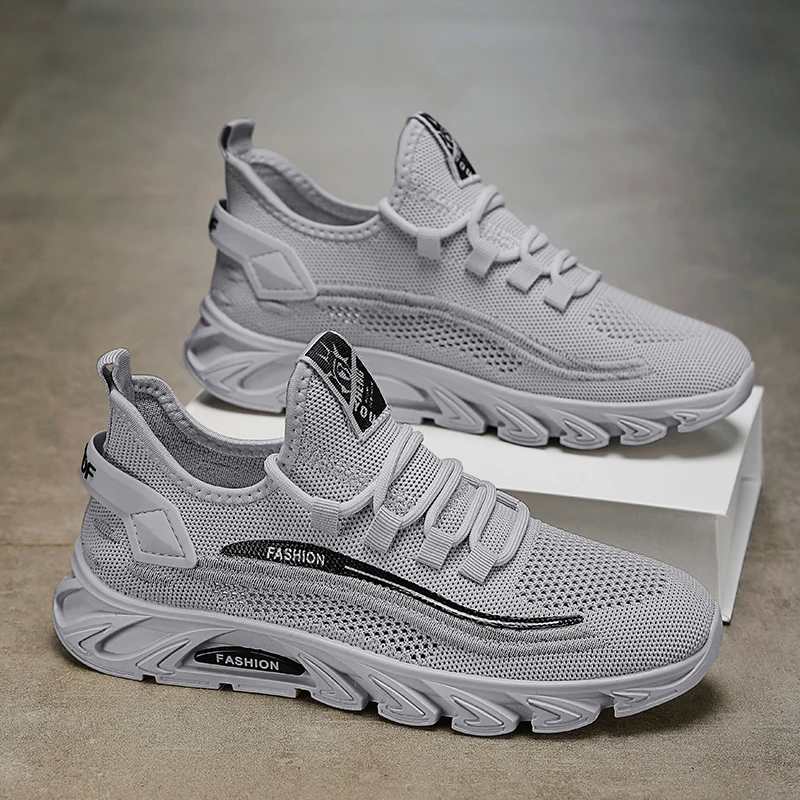 Men's Summer Breathable Running Shoes Lightweight Thin Mesh Upper Anti-Odor Casual Sports Fashionable Flat Rubber Sole
Men's Summer Breathable Running Shoes Lightweight Thin Mesh Upper Anti-Odor Casual Sports Fashionable Flat Rubber Sole