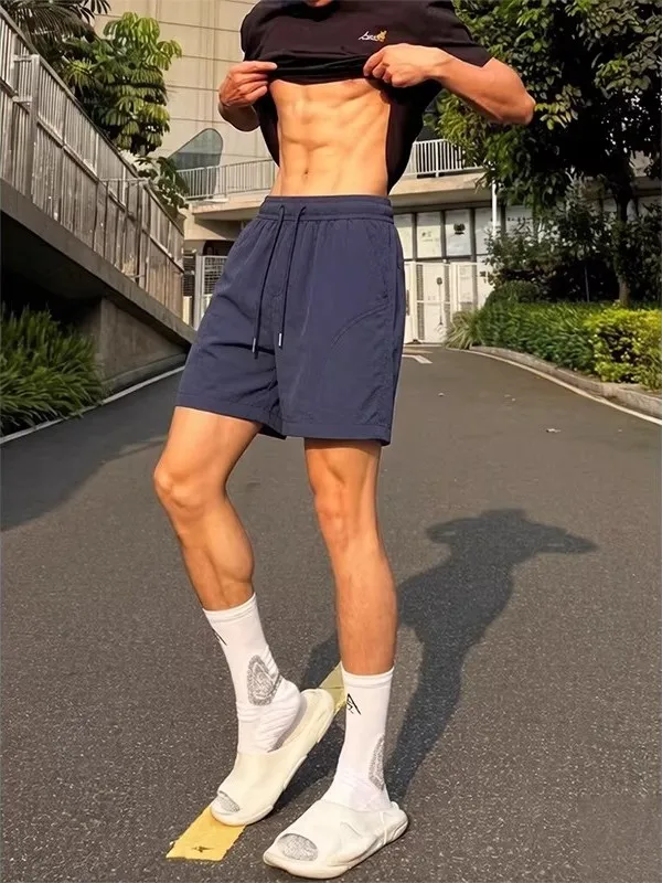 American Style Ice Silk Men's Fitness Shorts Quick Dry Outdoor Cycling Running Five-Quarter Length Summer Sport Shorts
American Style Ice Silk Men's Fitness Shorts Quick Dry Outdoor Cycling Running Five-Quarter Length Summer Sport Shorts