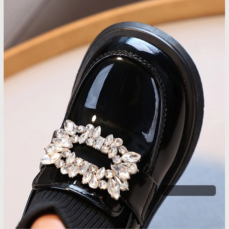 Children's Fashion Ankle Boots for Girls 2025 New Autumn Girls Shiny Mary Jane Shoes Soft Sole Kids School Slip-on Boot Age 5-8
Children's Fashion Ankle Boots for Girls 2025 New Autumn Girls Shiny Mary Jane Shoes Soft Sole Kids School Slip-on Boot Age 5-8