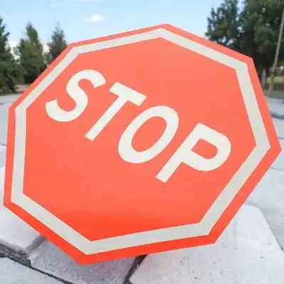 Traffic Signs 25x25cm STOP Sign Reflective Aluminum Plate Safety Road Construction Warning Parking Street Sign
Traffic Signs 25x25cm STOP Sign Reflective Aluminum Plate Safety Road Construction Warning Parking Street Sign