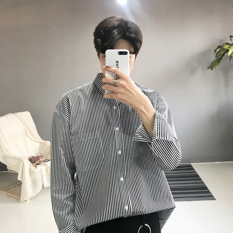 Men's Wear Kintted Shirts Autumn and Spring New Single Breasted Tops Loose Korean Style Casual Lapel Outerwear Blouse T26
Men's Wear Kintted Shirts Autumn and Spring New Single Breasted Tops Loose Korean Style Casual Lapel Outerwear Blouse T26