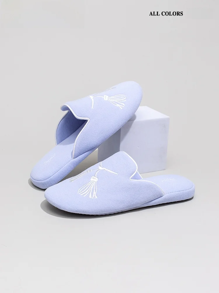 Женские тапочки Barphil, новинка 2025, осень-зима, домашние нескользящие теплые универсальные хлопковые тапочки, повседневные тапочки
Женские тапочки Barphil, новинка 2025, осень-зима, домашние нескользящие теплые универсальные хлопковые тапочки, повседневные тапочки