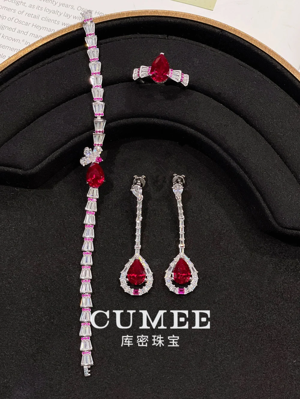 Серьги-гвоздики CUMEEE, бесконечные серьги из стерлингового серебра 925 пробы с рубином для женщин, AAAAA, позолоченные ювелирные изделия с кубическим цирконием
Серьги-гвоздики CUMEEE, бесконечные серьги из стерлингового серебра 925 пробы с рубином для женщин, AAAAA, позолоченные ювелирные изделия с кубическим цирконием