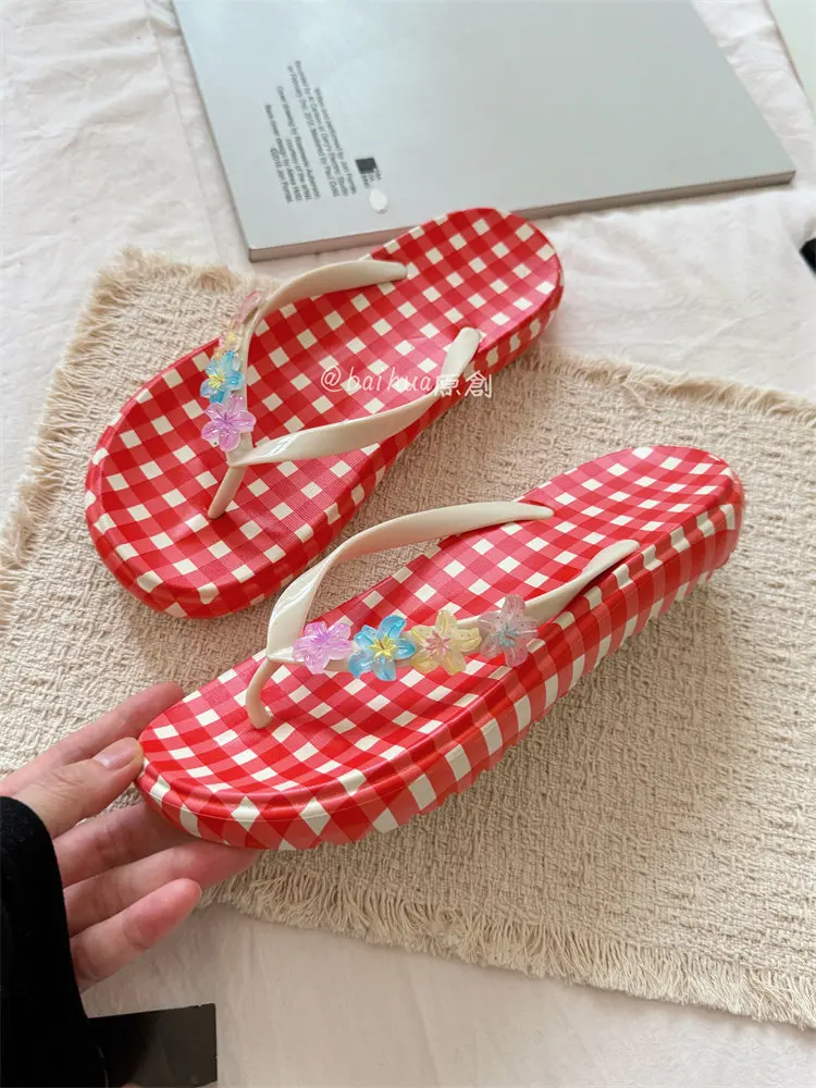 Women Wear Dopamine Flowers Slippers Summer Seaside Beach Non-slip Flat Bottom Pinch Slippers 2026 New Y2K Flip-flops
Women Wear Dopamine Flowers Slippers Summer Seaside Beach Non-slip Flat Bottom Pinch Slippers 2026 New Y2K Flip-flops