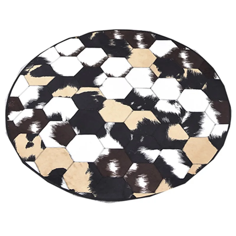 Роскошный современный круглый ковер из полиэстера с имитацией коровьей кожи
Роскошный современный круглый ковер из полиэстера с имитацией коровьей кожи