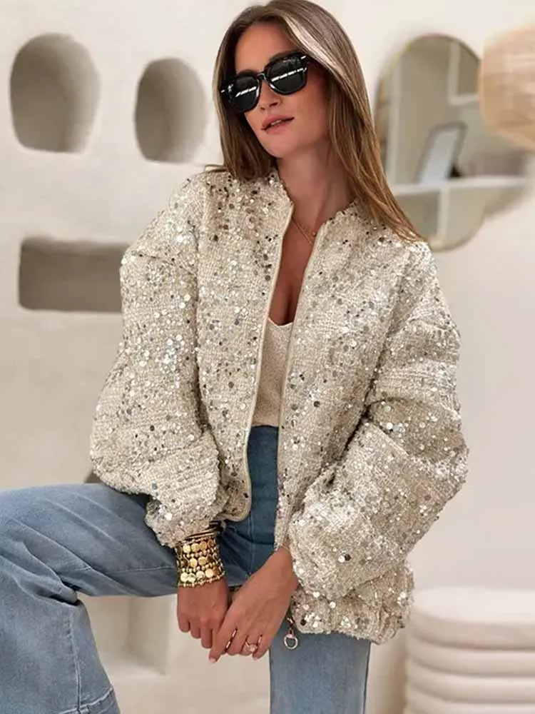 MCDV Chic Sequins Jacket Women Casual Loose Glitter Full Sleeve Zipper Bomber Jacket Female 2025 Autumn Street Versatile Outwear
MCDV Chic Sequins Jacket Women Casual Loose Glitter Full Sleeve Zipper Bomber Jacket Female 2025 Autumn Street Versatile Outwear