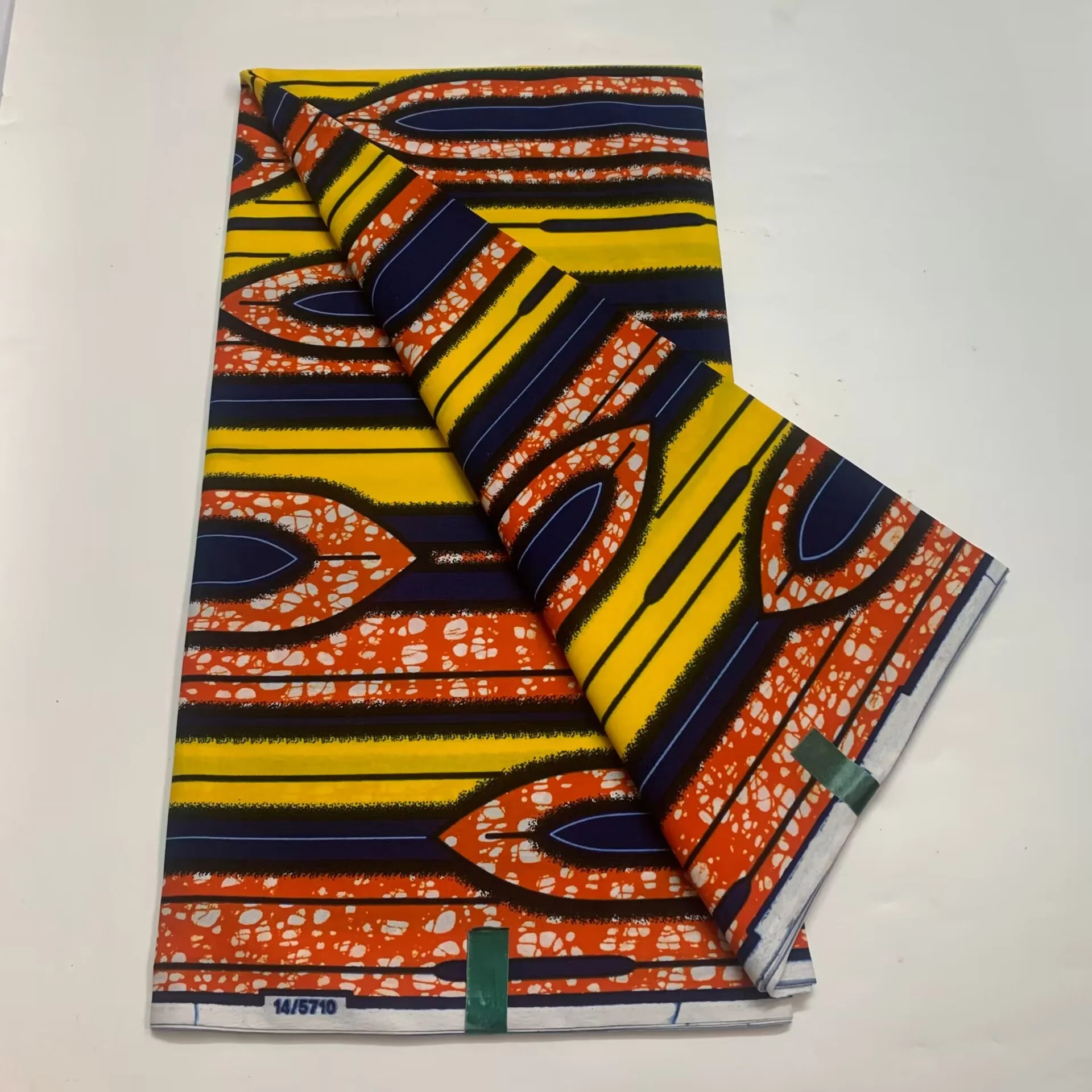 Африканская ткань с принтом, вощеная ткань, Африканский хлопок 100%, высокое качество шитья, оригинальный принт, вощеная ткань, лоскутный материал 6 ярдов
Африканская ткань с принтом, вощеная ткань, Африканский хлопок 100%, высокое качество шитья, оригинальный принт, вощеная ткань, лоскутный материал 6 ярдов