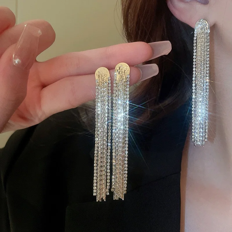 2024 new style, 925 silver, long earrings, cool style, high-end earrings, trendy exaggeration, wedding party birthday gift
2024 new style, 925 silver, long earrings, cool style, high-end earrings, trendy exaggeration, wedding party birthday gift