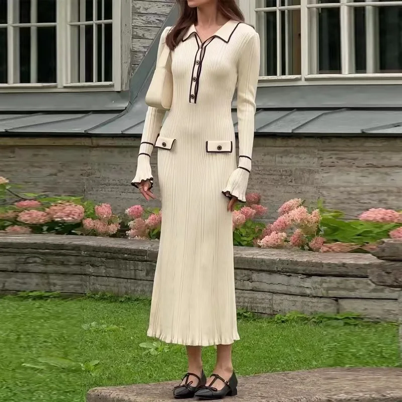 French Light Luxury Ruffled Knitted Dress 2025 European and American New Autumn and Winter Sweater Dress Lapel Tight Midi Skirt
French Light Luxury Ruffled Knitted Dress 2025 European and American New Autumn and Winter Sweater Dress Lapel Tight Midi Skirt