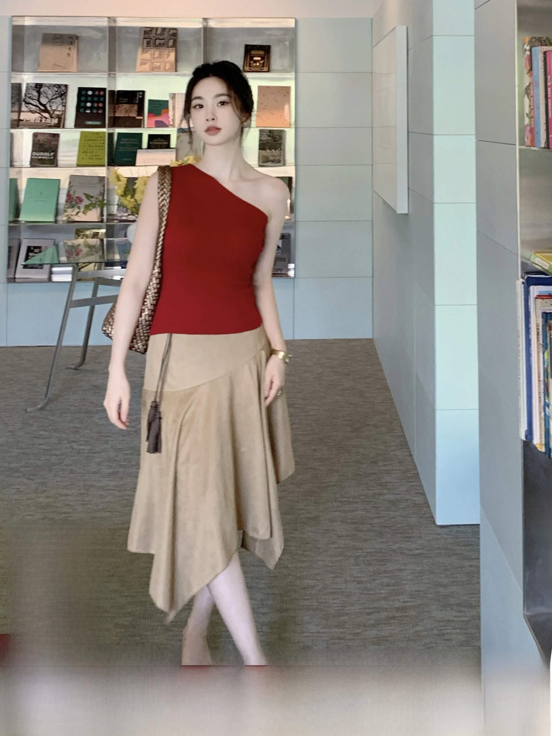 SYT Design Irregular Suede f Skirt Women's Autumn 2025 New Vintage ort Skirt High Waist A-Line Casual Polyester Fiber
SYT Design Irregular Suede f Skirt Women's Autumn 2025 New Vintage ort Skirt High Waist A-Line Casual Polyester Fiber