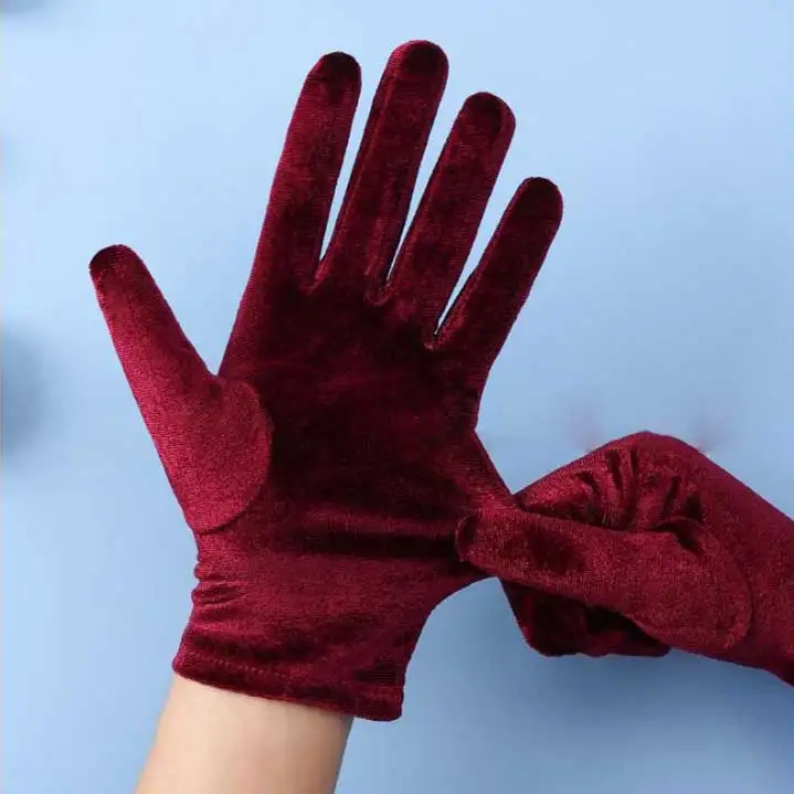 Женские перчатки из золотистого вельвета для осени и зимы, эластичные вельветовые перчатки для активного отдыха, велоспорта, теплые перчатки для вождения, с плоским краем, для женщин
Женские перчатки из золотистого вельвета для осени и зимы, эластичные вельветовые перчатки для активного отдыха, велоспорта, теплые перчатки для вождения, с плоским краем, для женщин