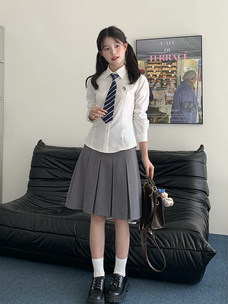 Tokyo Annual Record JK Uniform Set Women's Slim Fit Long Sleeve Shirt Half Skirt Two Piece Set College Style Autumn Collection
Tokyo Annual Record JK Uniform Set Women's Slim Fit Long Sleeve Shirt Half Skirt Two Piece Set College Style Autumn Collection