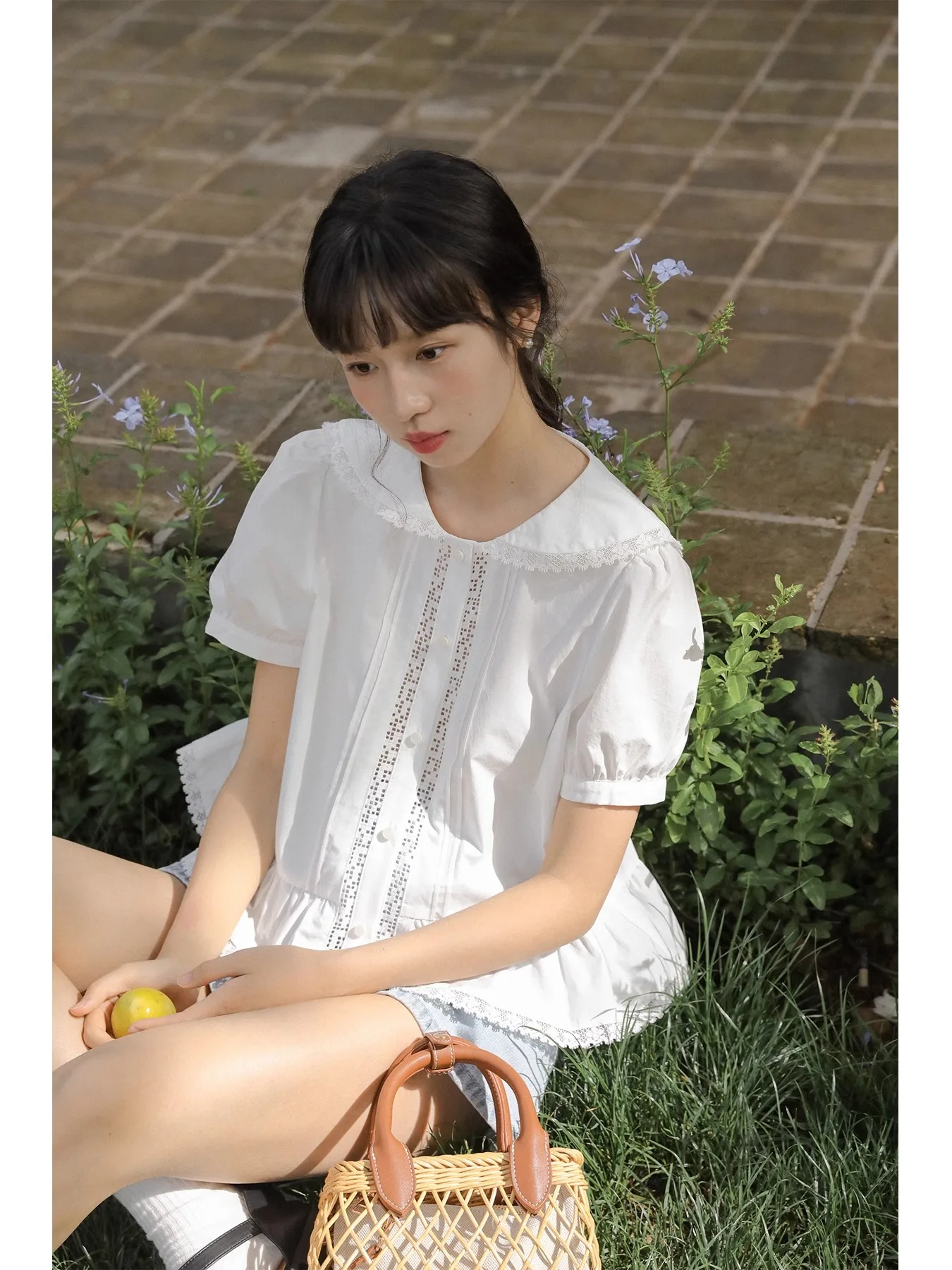 Eternal Summer Short Sleeve Lace Collar Shirt Women's Sweet Style Pure Cotton Breathable Skin-Friendly Summer Top
Eternal Summer Short Sleeve Lace Collar Shirt Women's Sweet Style Pure Cotton Breathable Skin-Friendly Summer Top