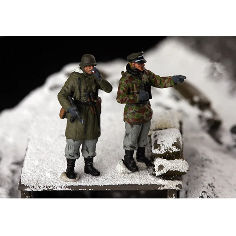 2025 New 1:72 Scale 2 Pcs Action Figure Model Winter Germany Armored Tank Officer Commander Action Figure DIY Scene Accessory
2025 New 1:72 Scale 2 Pcs Action Figure Model Winter Germany Armored Tank Officer Commander Action Figure DIY Scene Accessory
