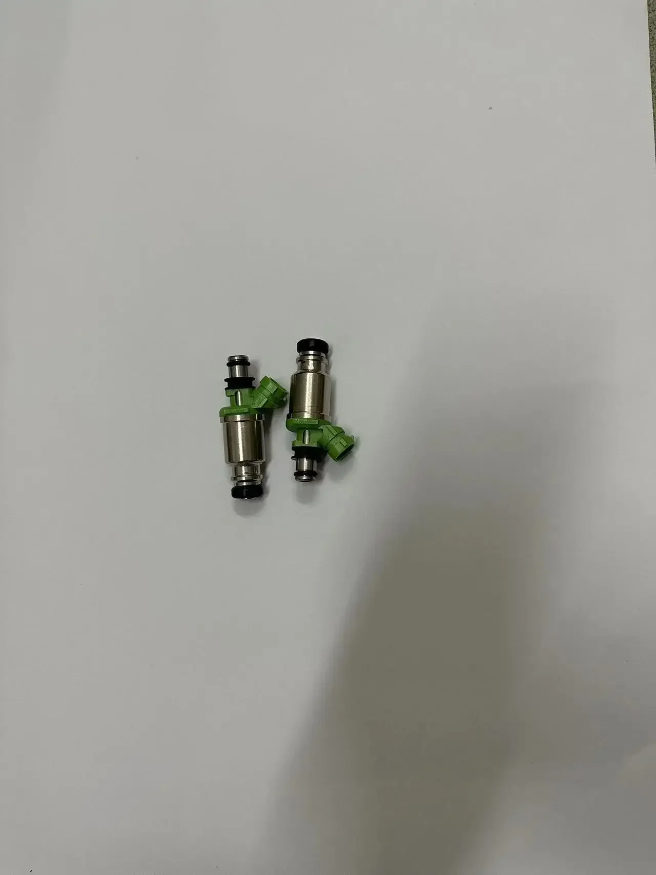 23250-16170 fuel injector is suitable for 1996-2001 Toyota Corona 1.6L 4AFE 5A 7A 7AFE AE102
23250-16170 fuel injector is suitable for 1996-2001 Toyota Corona 1.6L 4AFE 5A 7A 7AFE AE102