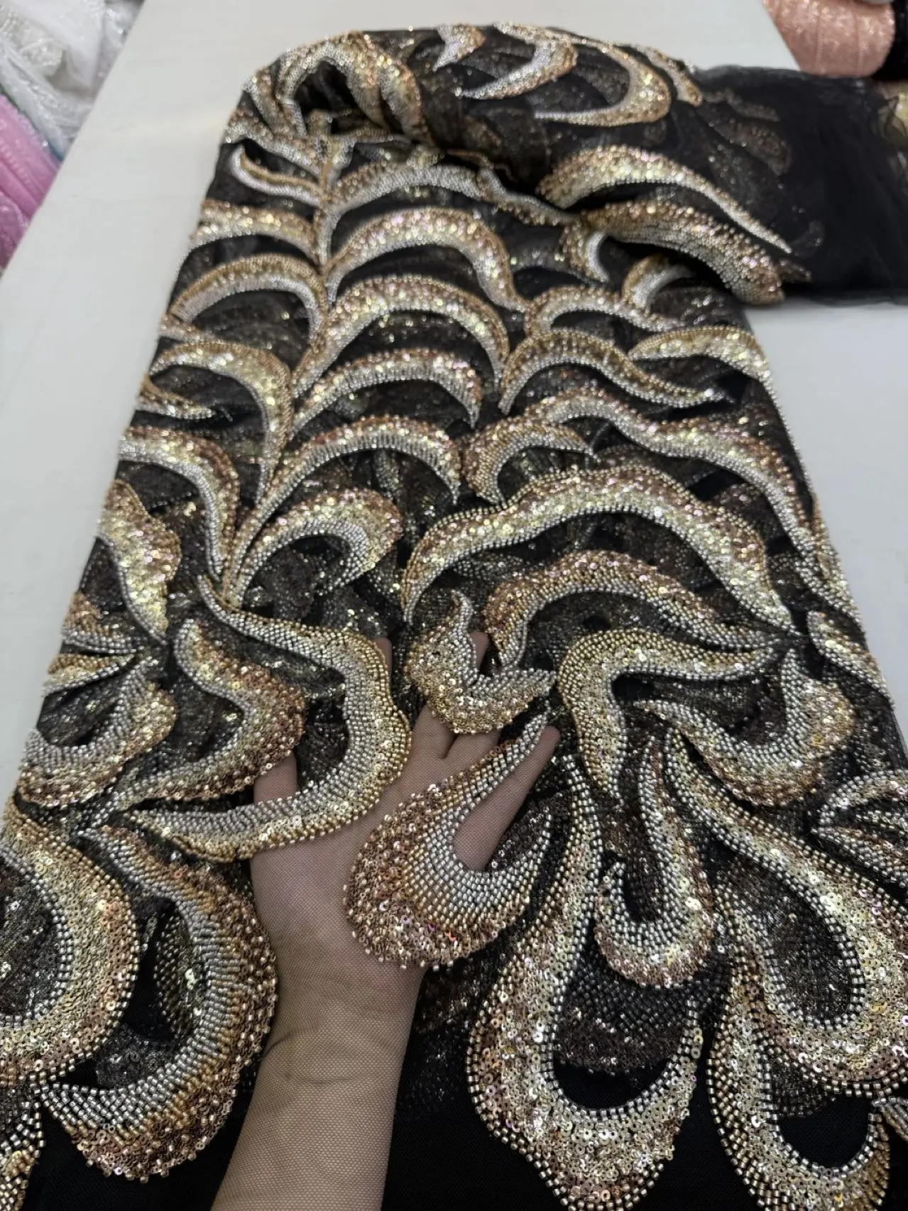 2025 African Nigerian Sequins Embroidery Tulle Lace Fabric High Quality Beads Stone Prom Dresses Sewing Guipure 5 Yards JY437
2025 African Nigerian Sequins Embroidery Tulle Lace Fabric High Quality Beads Stone Prom Dresses Sewing Guipure 5 Yards JY437