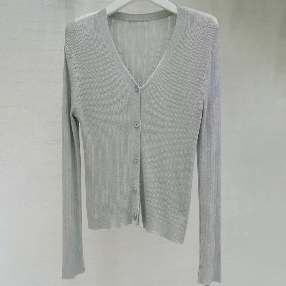Casual Candy Color Summer Sunscreen Top Versatile Style High Stretch Fabric Long Sleeve Regular Length Club Outing
Casual Candy Color Summer Sunscreen Top Versatile Style High Stretch Fabric Long Sleeve Regular Length Club Outing