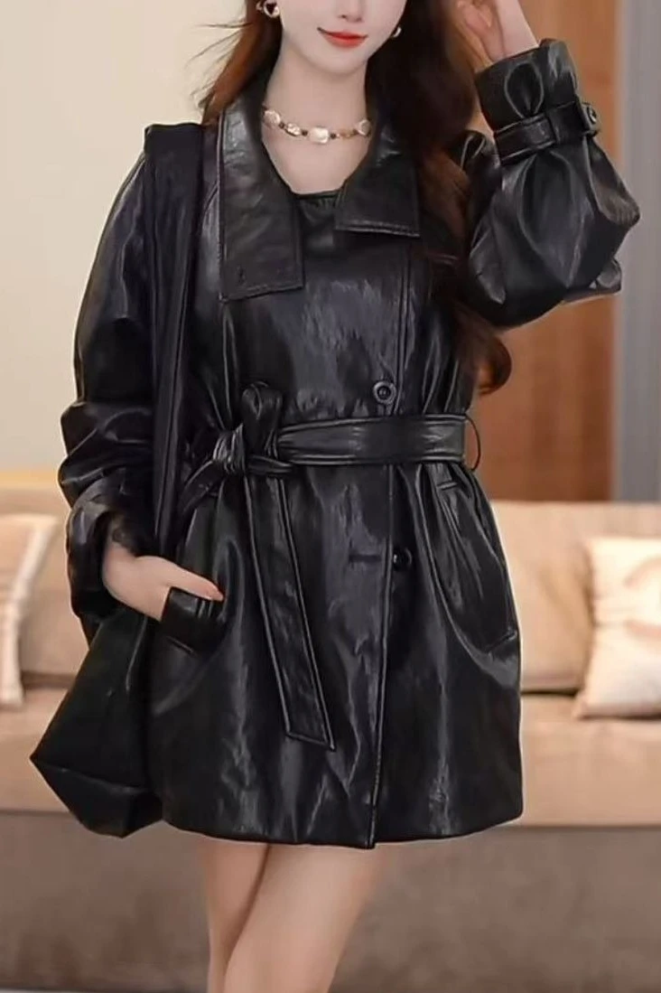 Autumn and Winter New Women's Down Jacket Loose Commuting Leather Jacket
Autumn and Winter New Women's Down Jacket Loose Commuting Leather Jacket
