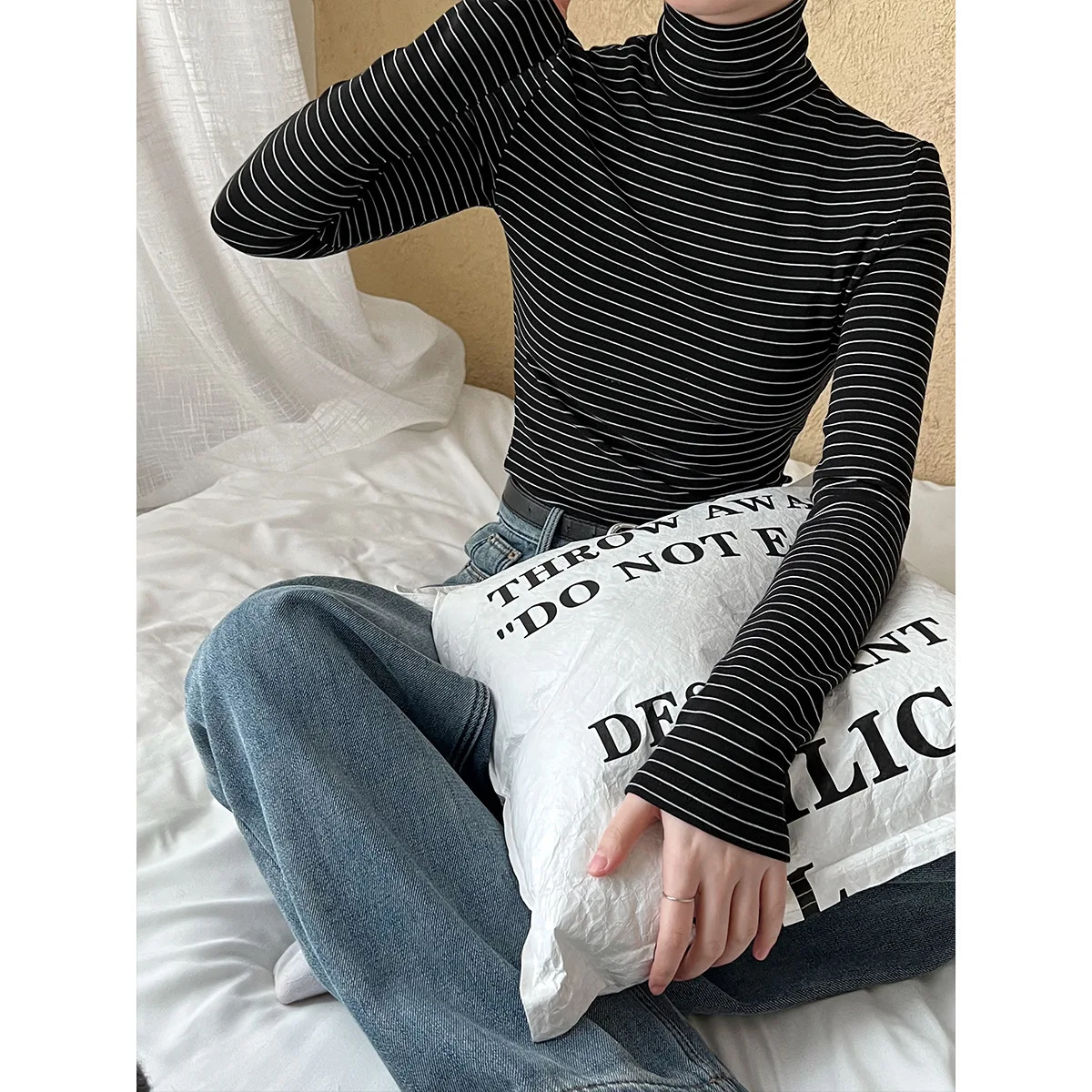 Casual Half High Collar Striped Velvet Bottom Shirt for Women, 2025 Autumn/winter New Style, Inner Wear, Brushed Hair, Outer Wea
Casual Half High Collar Striped Velvet Bottom Shirt for Women, 2025 Autumn/winter New Style, Inner Wear, Brushed Hair, Outer Wea