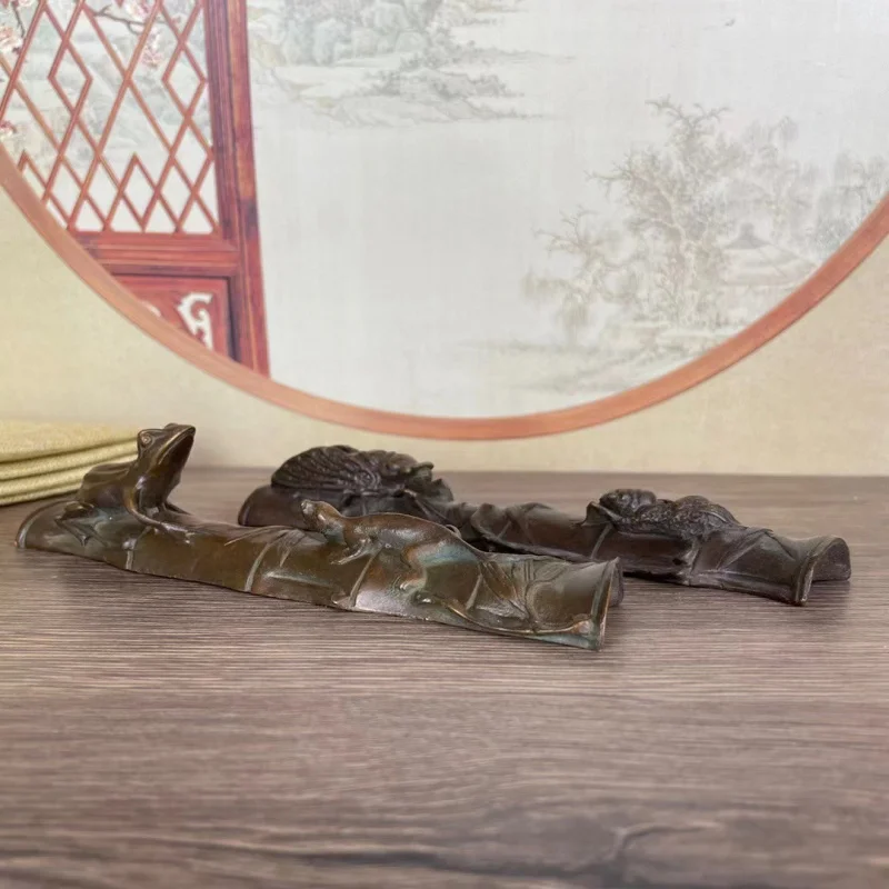 paperweight ornament, ruler, cicada, a masterpiece of copper craftsmanship, stationery and office desk pape
paperweight ornament, ruler, cicada, a masterpiece of copper craftsmanship, stationery and office desk pape