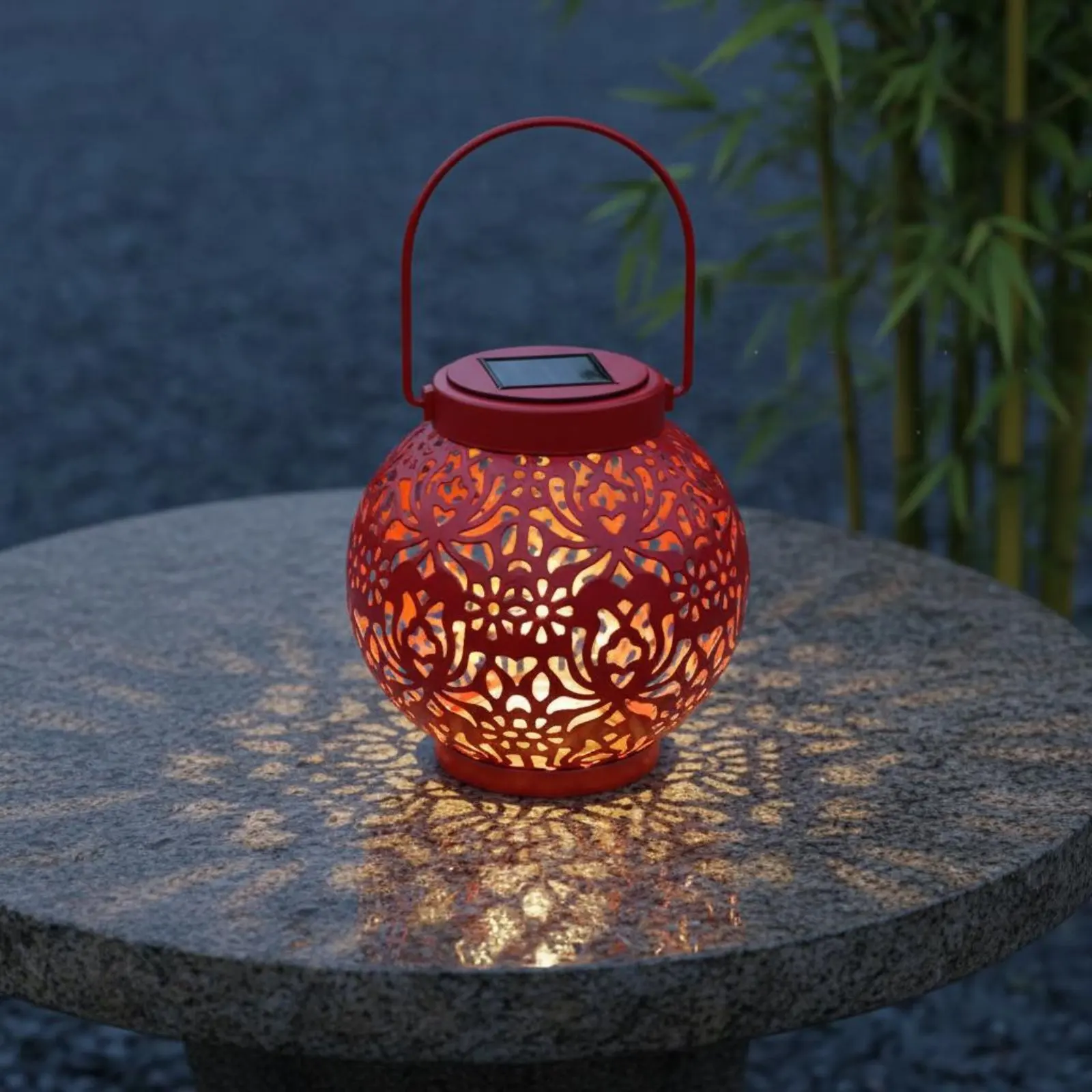 Solar Lantern Automatic Light Hollow Ball Lantern Outdoor Decor Waterproof LED for Courtyard
Solar Lantern Automatic Light Hollow Ball Lantern Outdoor Decor Waterproof LED for Courtyard