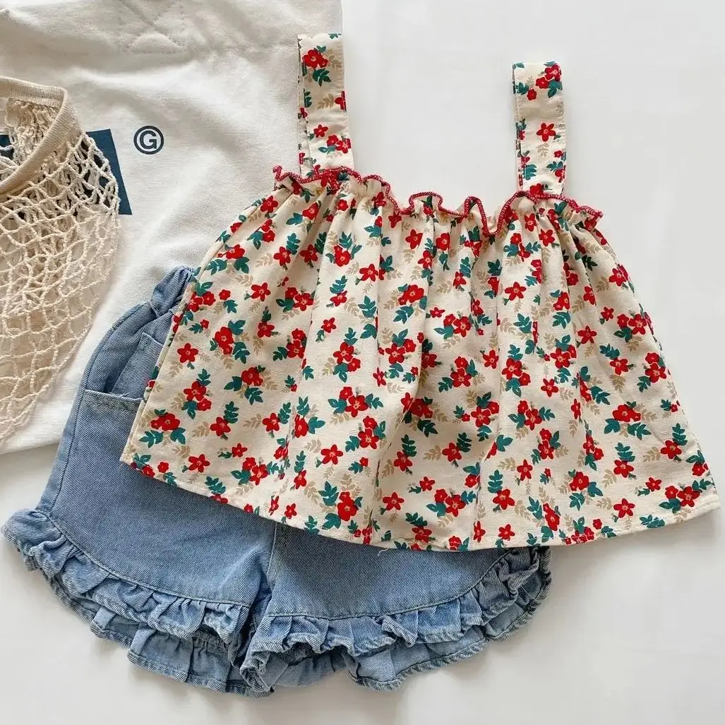 2025 Kids Clothes Baby Summer Top+Bottom Clothing Set Girl Korean Style Cute Floral Suspender T-Shirt+Shorts Toddler Outfit Suit
2025 Kids Clothes Baby Summer Top+Bottom Clothing Set Girl Korean Style Cute Floral Suspender T-Shirt+Shorts Toddler Outfit Suit