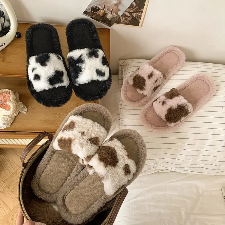 New Autumn Winter Plush Cute Color Blocking Slippers Lightweight Non Slip One Line Plush Slippers Indoor Anti Slip Home Shoes
New Autumn Winter Plush Cute Color Blocking Slippers Lightweight Non Slip One Line Plush Slippers Indoor Anti Slip Home Shoes