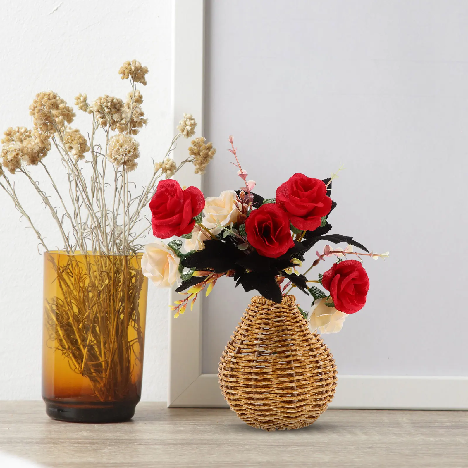 Rustic Woven Flower Vase Imitation Rattan Decorative Vase Flower Arrangement Pot for Indoor Home Decoration Flowers Holder
Rustic Woven Flower Vase Imitation Rattan Decorative Vase Flower Arrangement Pot for Indoor Home Decoration Flowers Holder