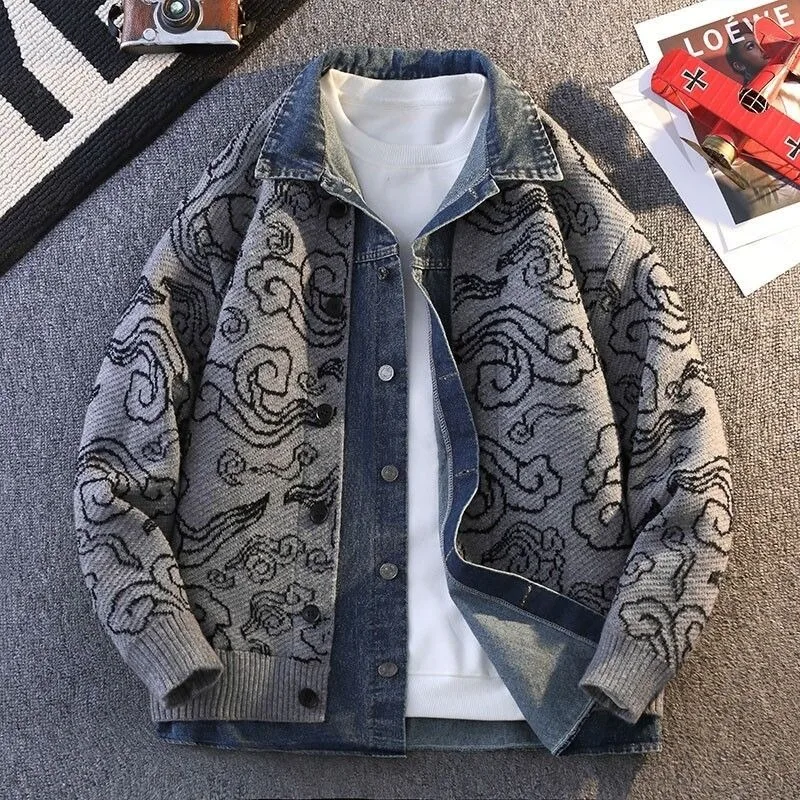 Красная искусственная джинсовая куртка из двух частей, вязаный кардиган, жаккардовый утолщенный модный красивый свободный свитер в гонконгском стиле, мужской новогодний
Красная искусственная джинсовая куртка из двух частей, вязаный кардиган, жаккардовый утолщенный модный красивый свободный свитер в гонконгском стиле, мужской новогодний