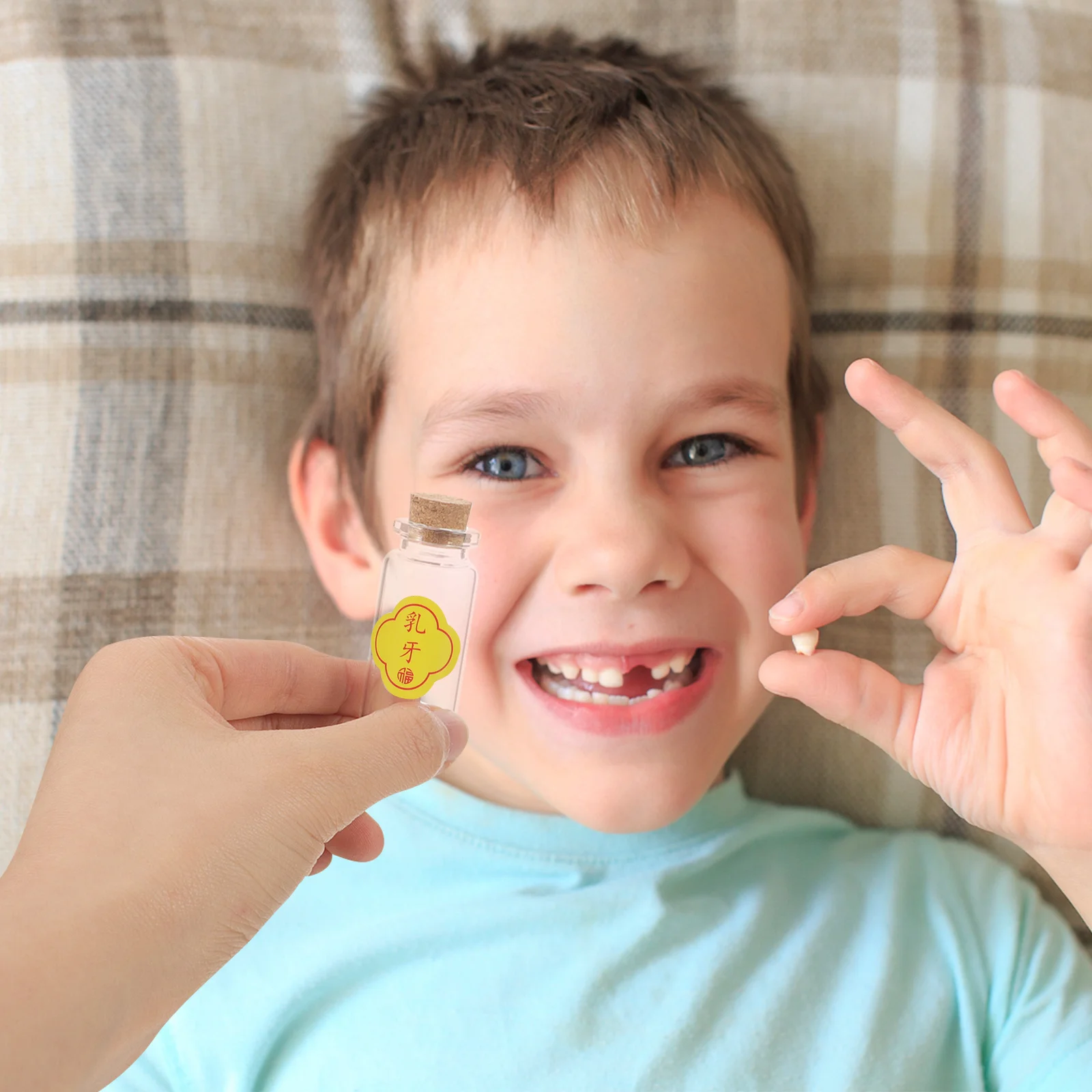 1Set Baby Tooth Box Kids Tooth Holder Keepsake Organizer for Infant Teeth Hair Storage Birth Info Keeper Teeth Saver
1Set Baby Tooth Box Kids Tooth Holder Keepsake Organizer for Infant Teeth Hair Storage Birth Info Keeper Teeth Saver