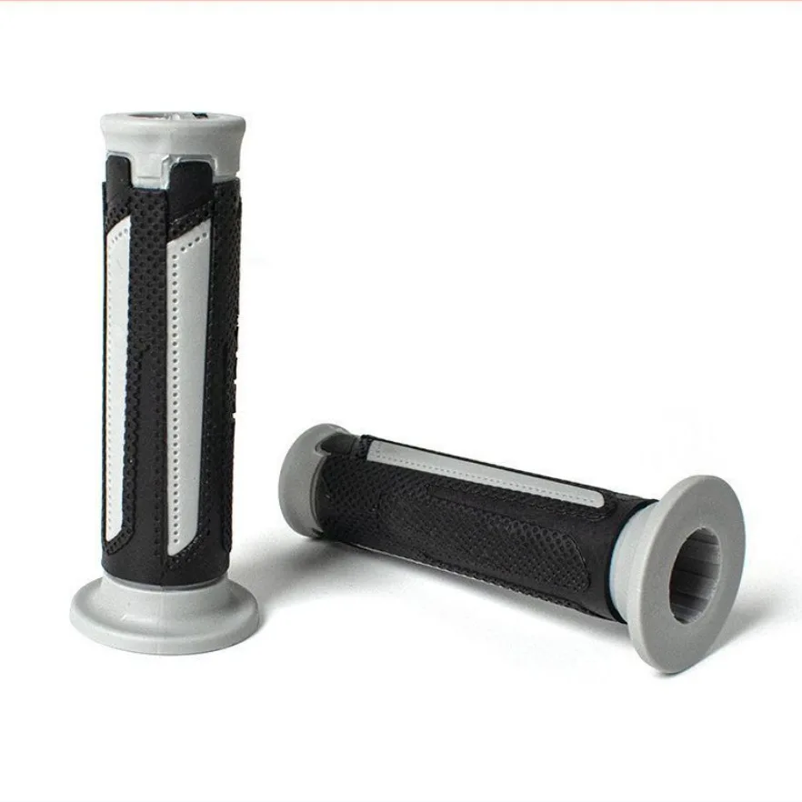 Modified Electric Vehicle Motorcycle Rider Handlebar Anti-slip Single and Double-color Soft Glue Handlebar Cover
Modified Electric Vehicle Motorcycle Rider Handlebar Anti-slip Single and Double-color Soft Glue Handlebar Cover