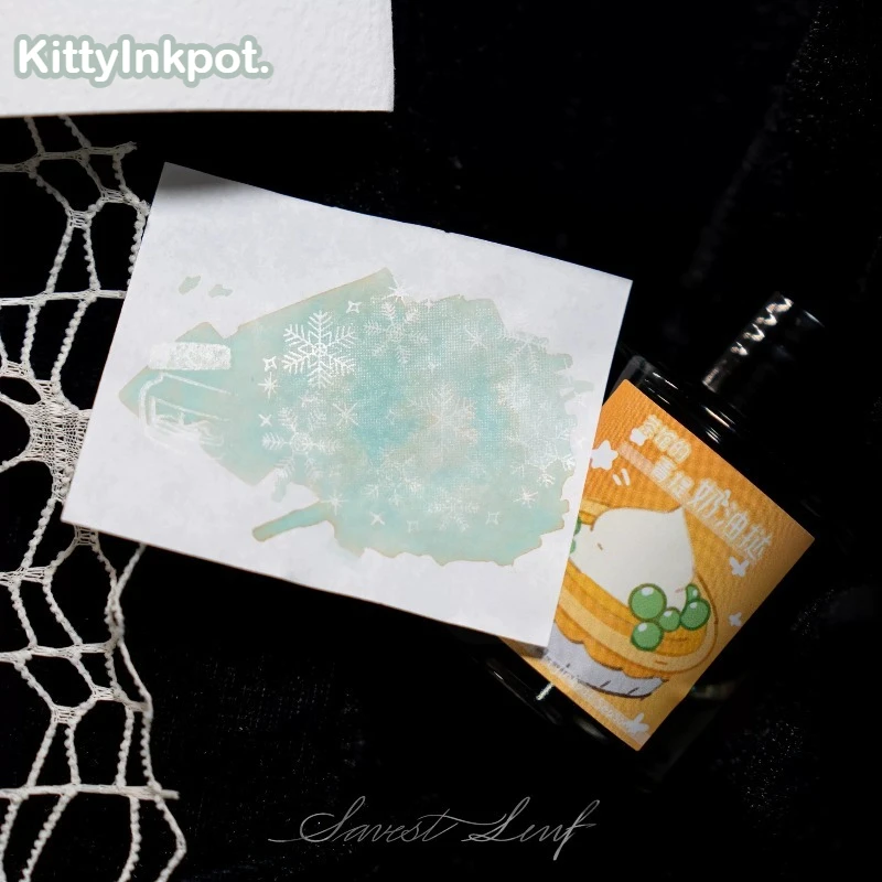 Чернила для перьевых ручек KittyInkpot, 52 цвета, 5 мл, с блеском, без углерода, для художественных работ, школьные принадлежности, канцелярские товары, для стеклянных перьевых ручек JINHAO Hongdian
Чернила для перьевых ручек KittyInkpot, 52 цвета, 5 мл, с блеском, без углерода, для художественных работ, школьные принадлежности, канцелярские товары, для стеклянных перьевых ручек JINHAO Hongdian