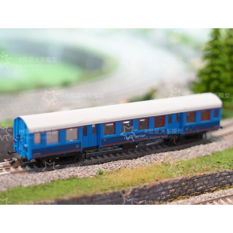 HF 1/87 Scale HO Type Green Passenger Carriage Alloy Model Collection Item Decorative Piece
HF 1/87 Scale HO Type Green Passenger Carriage Alloy Model Collection Item Decorative Piece