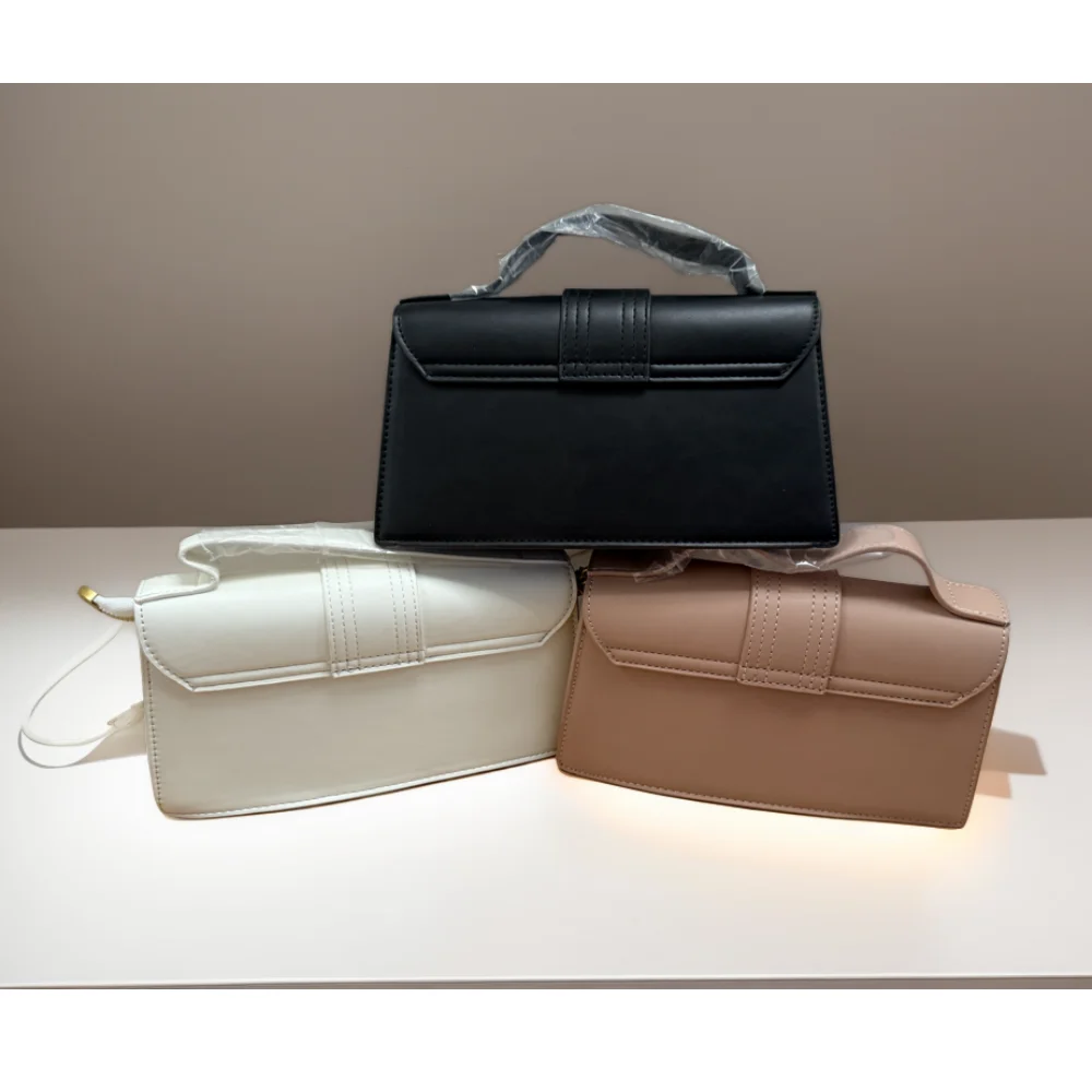 2025 European and American style multi colored women's handbag Large capacity crossbody bag Shoulder bag
2025 European and American style multi colored women's handbag Large capacity crossbody bag Shoulder bag