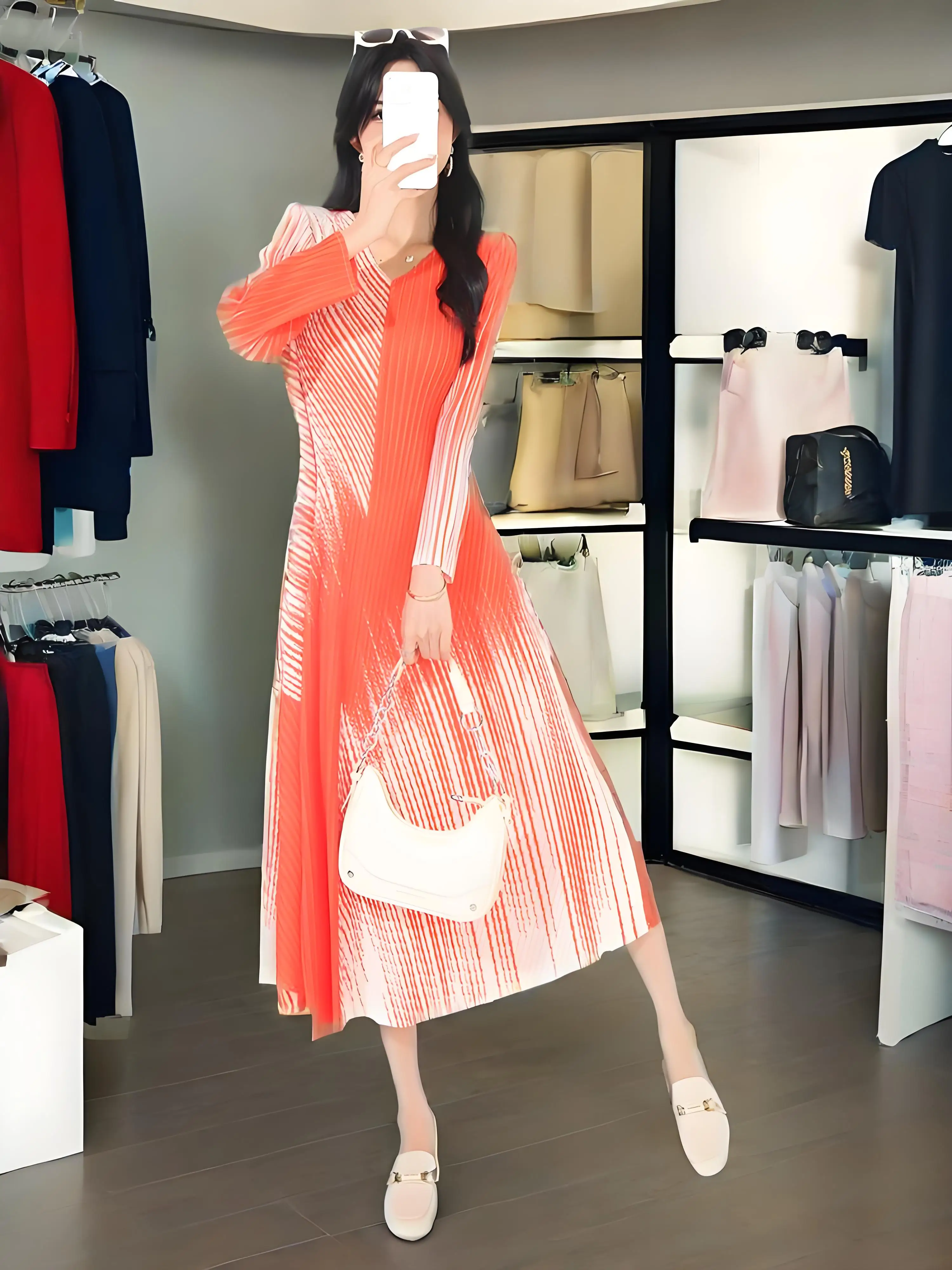 Miyake's New 2025 Pleated Dress Autumn Elegant Temperament Ink Printing V-neck Fold Long-sleeved Pendulum Medium and Long Dress
Miyake's New 2025 Pleated Dress Autumn Elegant Temperament Ink Printing V-neck Fold Long-sleeved Pendulum Medium and Long Dress