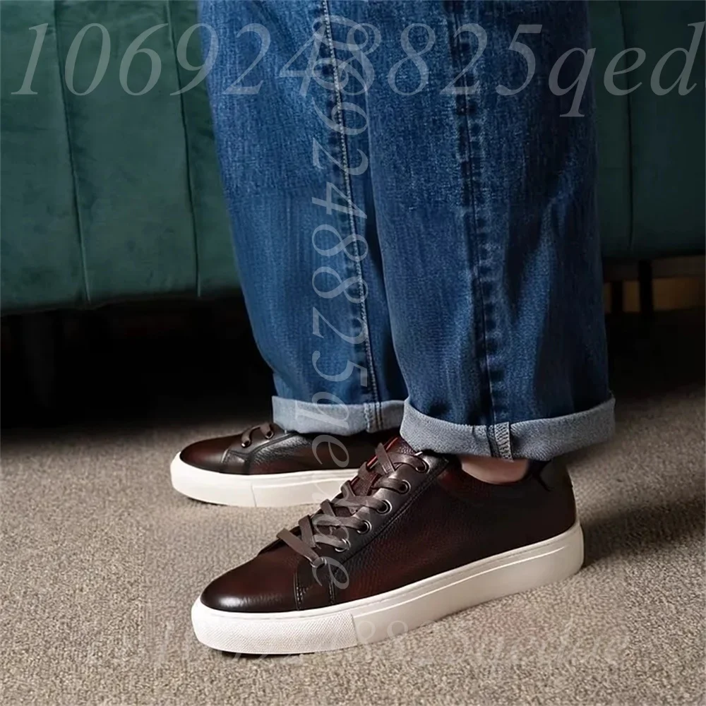 Мужские черные кроссовки на шнуровке, с текстурой под камень, круглый носок, нескользящая белая резиновая подошва, удобная и прочная повседневная обувь для мужчин
Мужские черные кроссовки на шнуровке, с текстурой под камень, круглый носок, нескользящая белая резиновая подошва, удобная и прочная повседневная обувь для мужчин