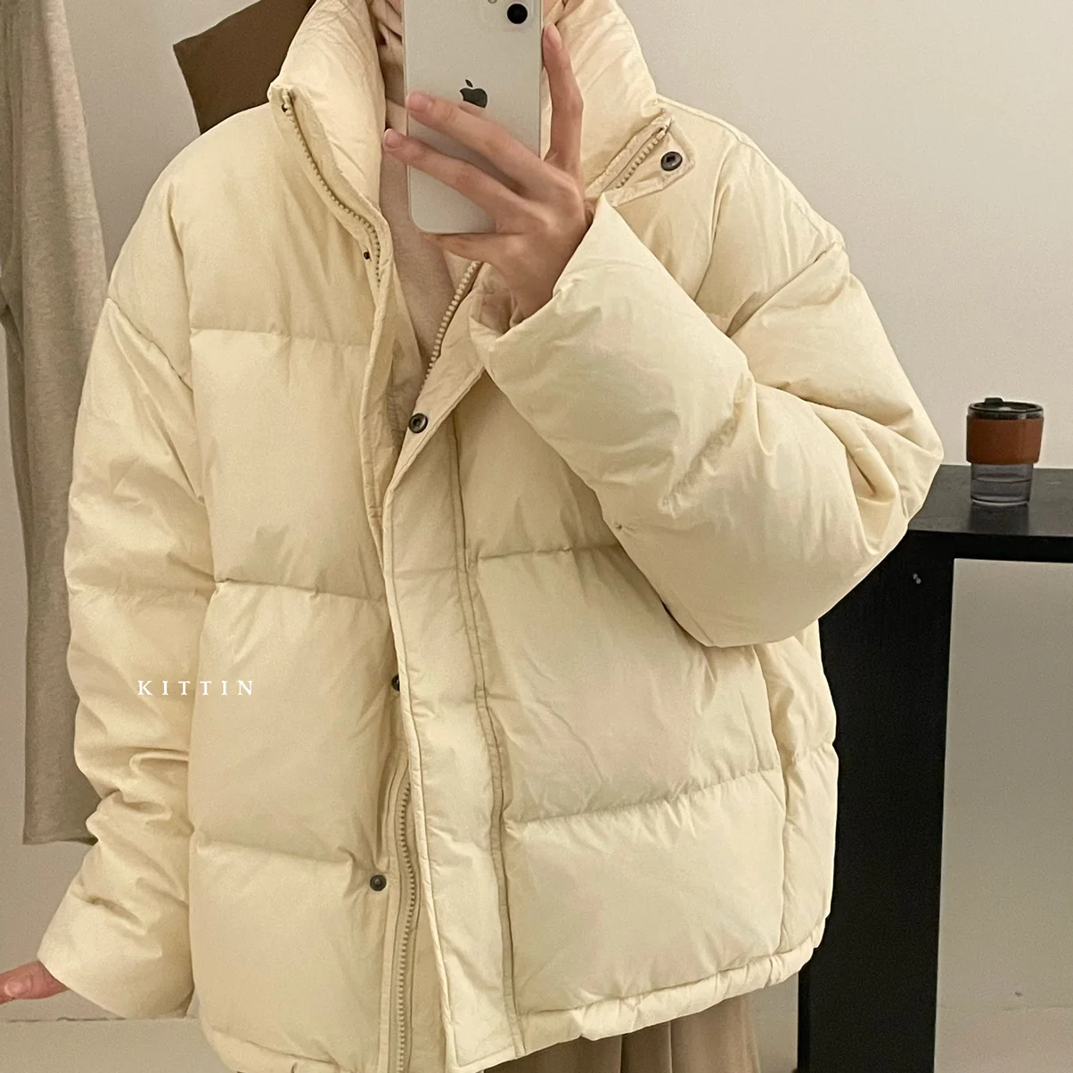 Women's Winter Down Jacket 2024 New Oversize Coat Long Sleeve Tops Casual Thick Warm Quilted Puffer Parkas Women Snow Wear R513
Women's Winter Down Jacket 2024 New Oversize Coat Long Sleeve Tops Casual Thick Warm Quilted Puffer Parkas Women Snow Wear R513