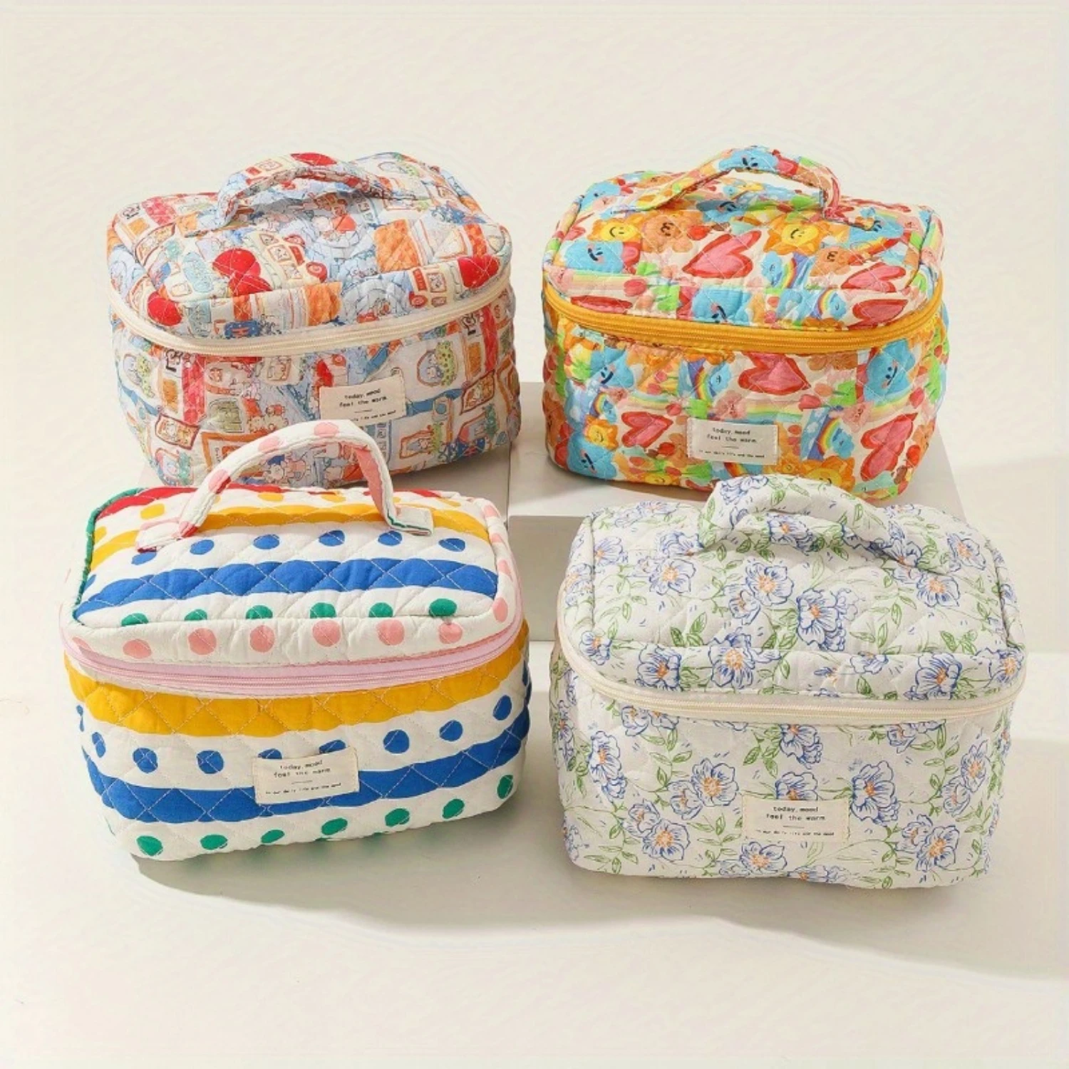 Handheld Large Capacity Makeup Bag Portable Quilted Cute Polka Dot Flower Pattern Cosmetic Bag Toiletries Organizer Great Birth
Handheld Large Capacity Makeup Bag Portable Quilted Cute Polka Dot Flower Pattern Cosmetic Bag Toiletries Organizer Great Birth