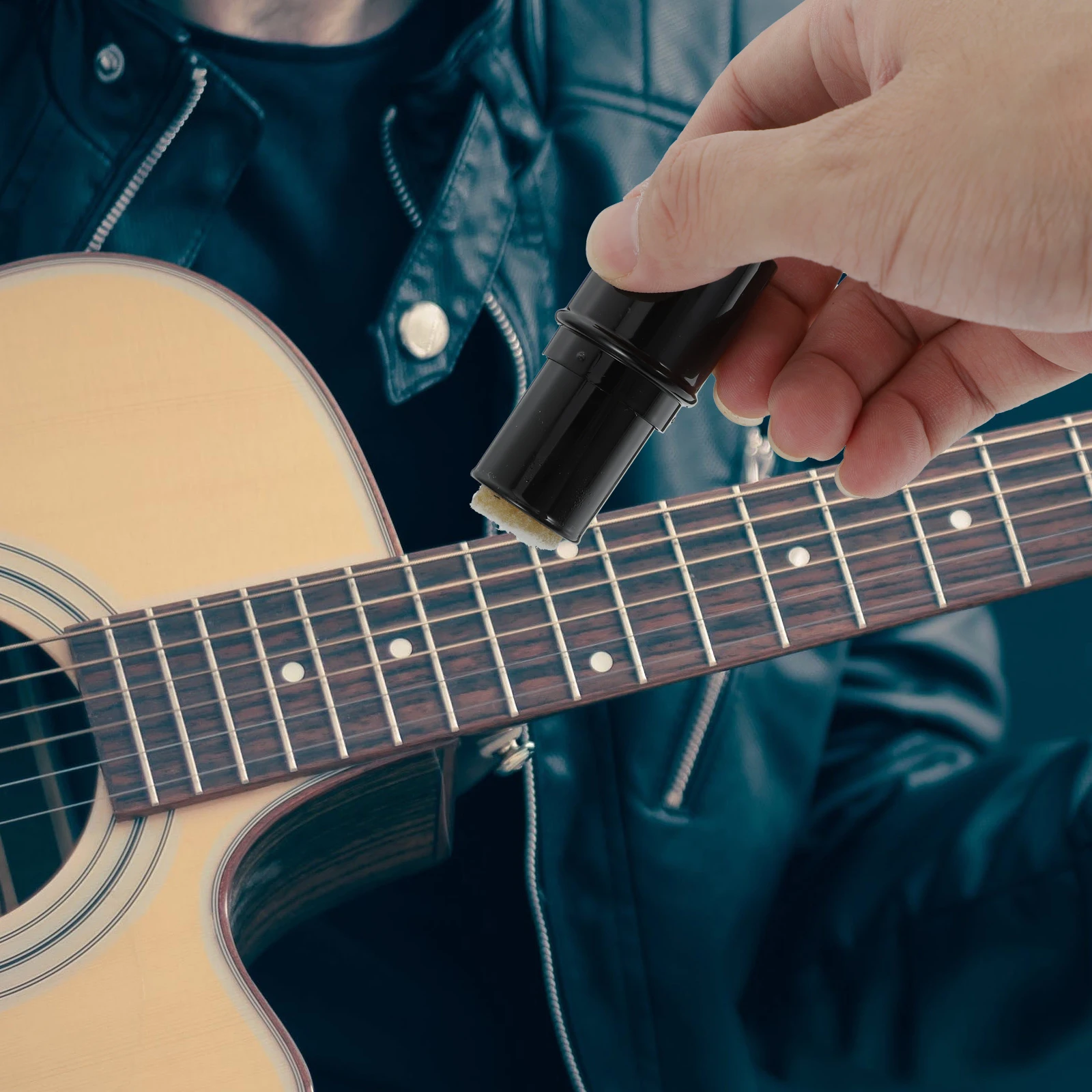 1pc Guitar Guard Oil Pen Rust Removal Tool String Protection Oil Smooth Maintenance Tool For Guitar String Care Product
1pc Guitar Guard Oil Pen Rust Removal Tool String Protection Oil Smooth Maintenance Tool For Guitar String Care Product