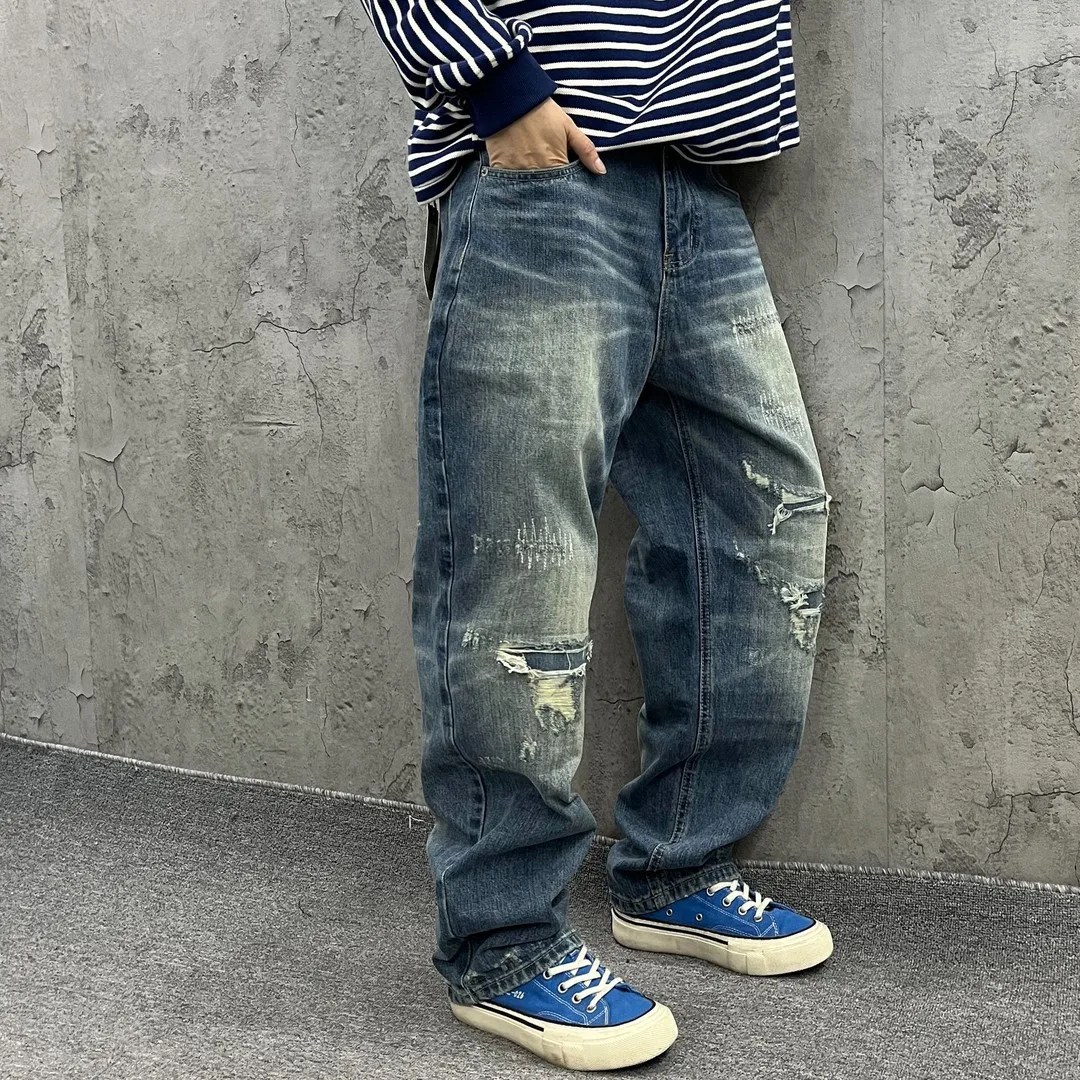 Retro American Waed Casual Loose Jeans Men Women Tear Patching Jeans Cotton Polyester Blend Comfortable Wear Resistant
Retro American Waed Casual Loose Jeans Men Women Tear Patching Jeans Cotton Polyester Blend Comfortable Wear Resistant