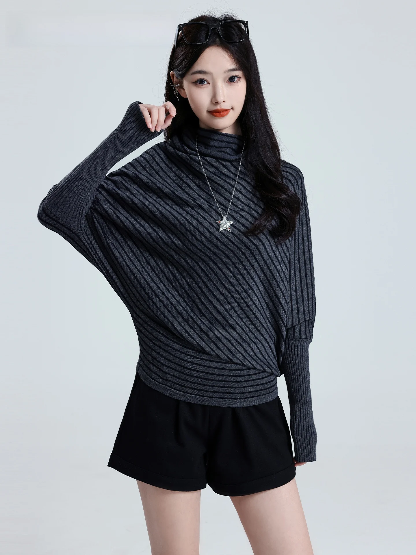 La Chapelle Women's Dark Stripe Batwing Sleeve Knitted Sweater Autumn Winter High Neck Pullover Fashion Korean Style Long Sleeve
La Chapelle Women's Dark Stripe Batwing Sleeve Knitted Sweater Autumn Winter High Neck Pullover Fashion Korean Style Long Sleeve