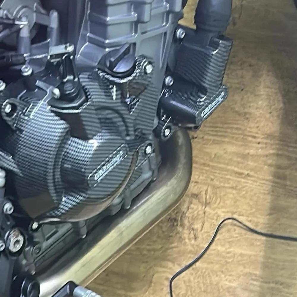 790 DUKE Engine Protection For 790 DUKE & 790R 18-23 Motorcycle Protective Cover Secondary Engine Cover Set Carbon Fiber Texture
790 DUKE Engine Protection For 790 DUKE & 790R 18-23 Motorcycle Protective Cover Secondary Engine Cover Set Carbon Fiber Texture