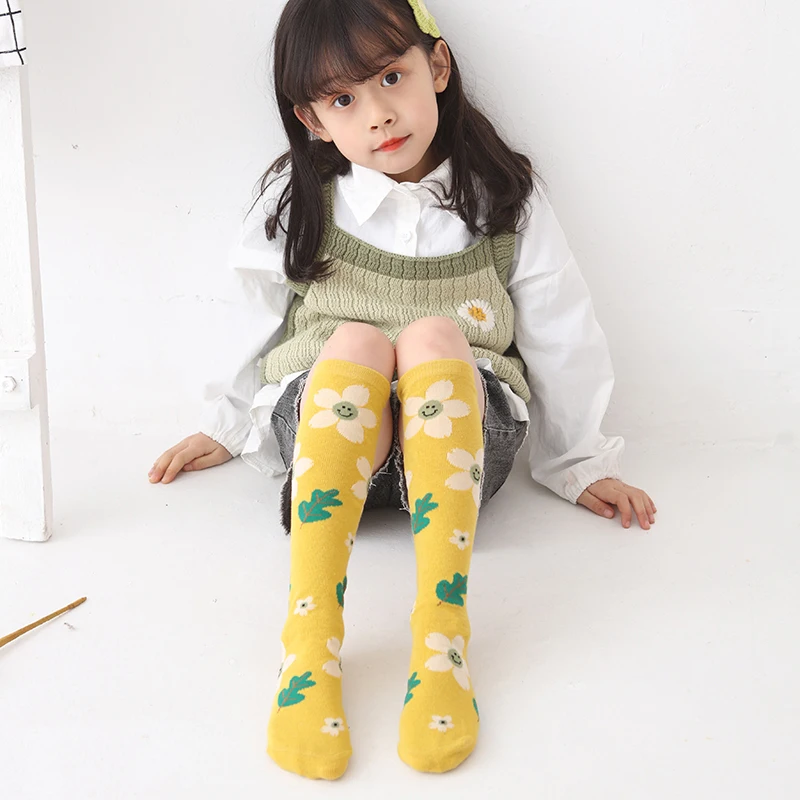 Spring Autumn Retro infant kids socks leaf smile face sun flower embroidery Breathable baby child Girls over Knee high long Sock
Spring Autumn Retro infant kids socks leaf smile face sun flower embroidery Breathable baby child Girls over Knee high long Sock